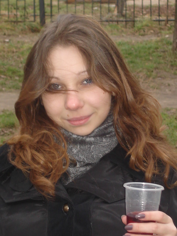 2007-02-18 11:00:20: :)