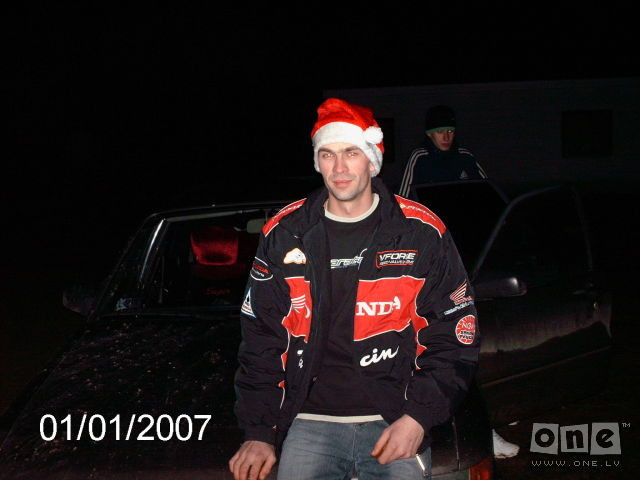 2007-02-18 22:35:25: 