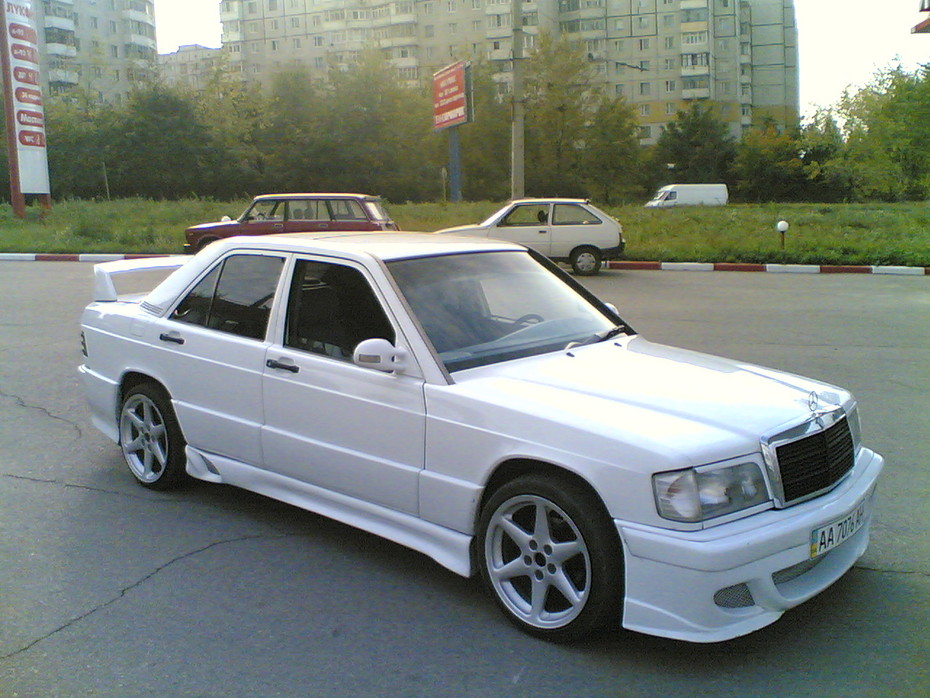 2007-02-25 21:32:04: 190 mercedes , 3.0 газ/бензин, 1990 г. в.