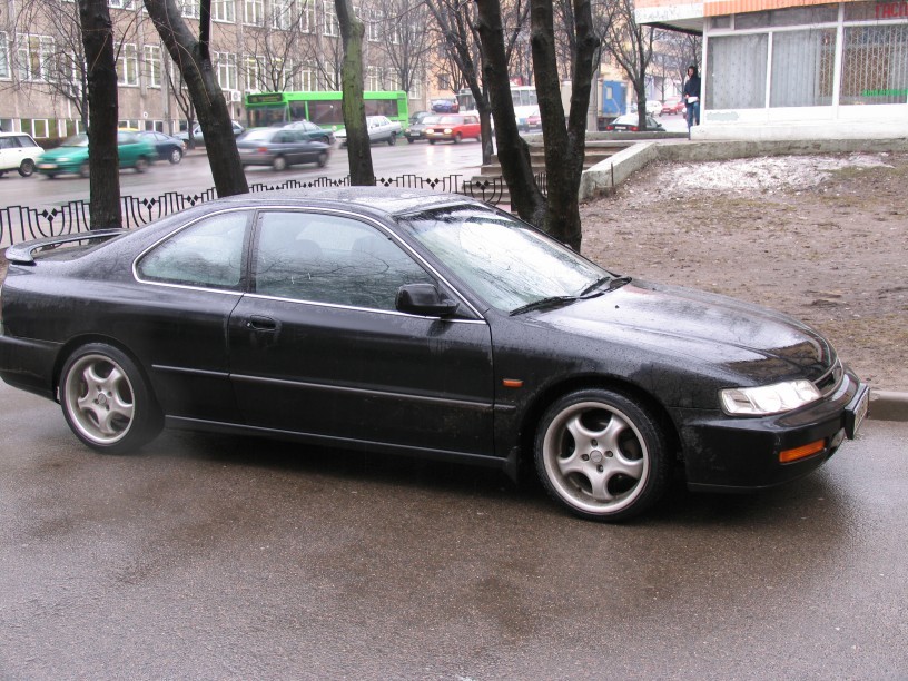 2007-03-21 19:21:12: моя машинка - honda accord coupe 2.2