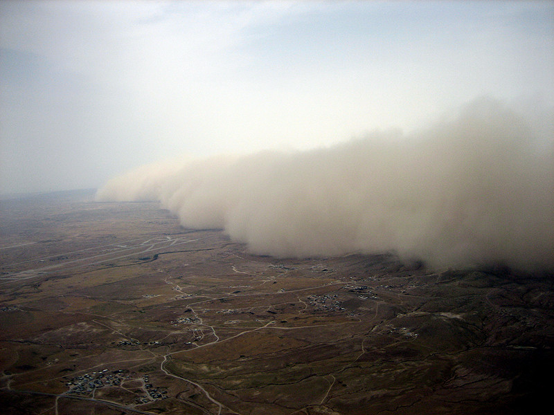 2007-07-18 00:48:52: песчаная буря на "земле обетованной"
