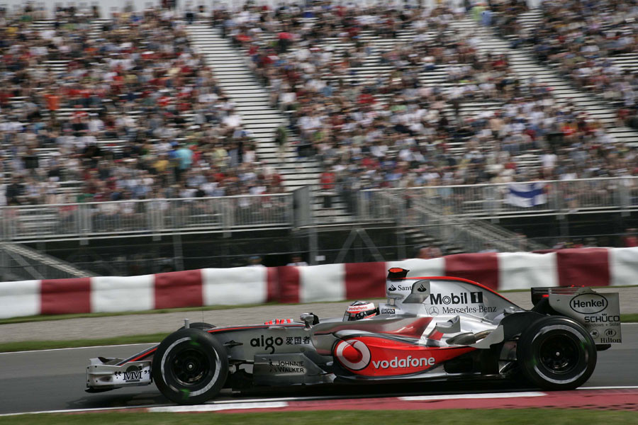 2007-07-27 00:31:13: Fernando Alonso in canada 2007. 7st position. bad race for Fernando. winner Lewis Hamilton
