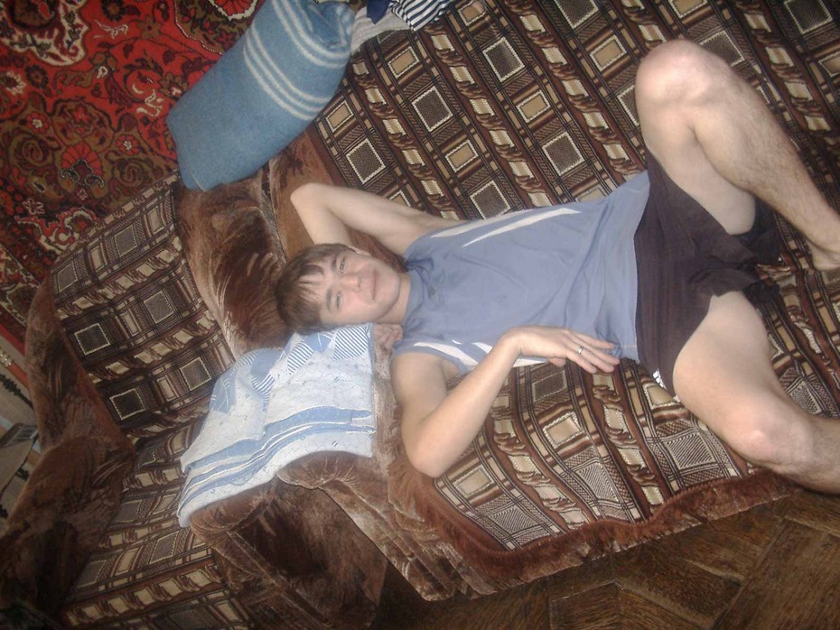 2007-08-03 12:51:23: дома