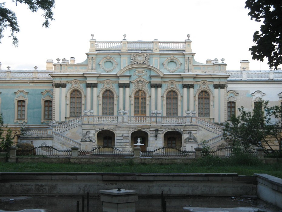 2007-08-13 21:09:38: Мариинский дворец.