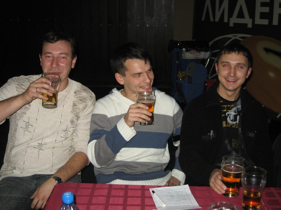 2007-10-20 23:24:36: dedyshka, robin-bobin,  деморализатор... с пивасиком уже