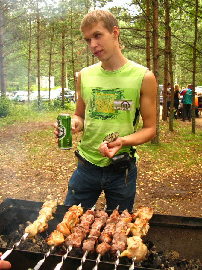 2008-08-05 18:19:47: нееет, это не я съел половину...