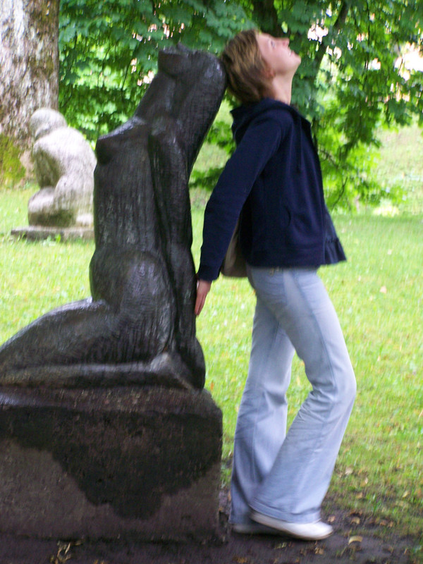 2008-08-25 14:47:35: в парке скульптур ;)