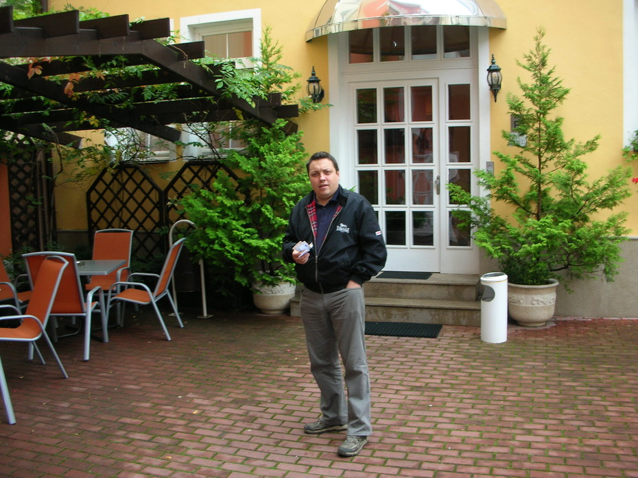 2008-12-10 16:49:05: в отеле в Чехии в Праге