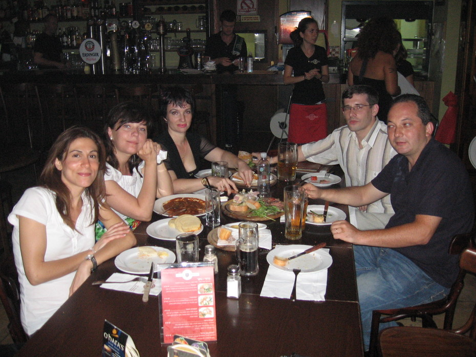 2009-07-13 16:40:38: Ресторяция "Litle Prague" в г.Бат Ям (Израиль)