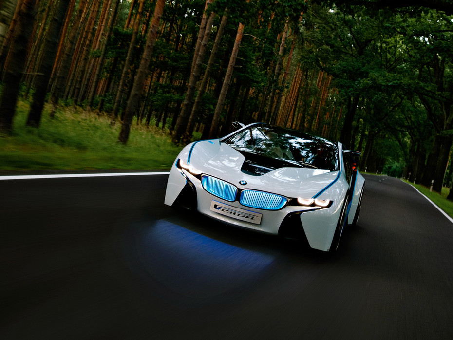 2009-09-06 10:51:32: Сами баварцы гордо заявляют, что Vision — это коктейль из динамики M-версий машин BMW и экономичности гибридов.