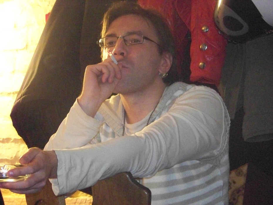 2009-12-12 22:45:38: 
