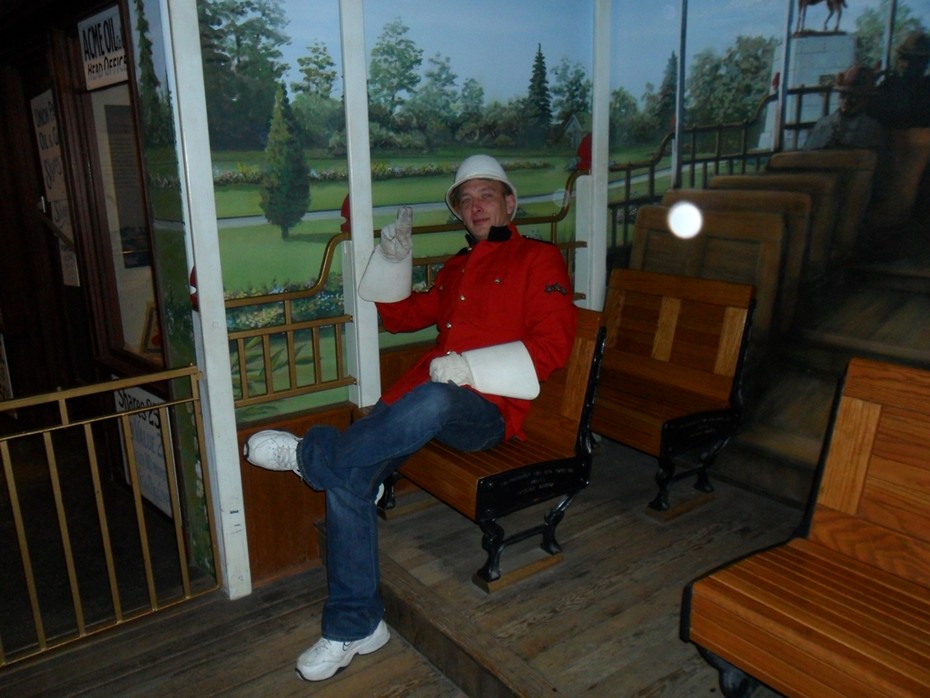2010-12-11 22:32:01: 