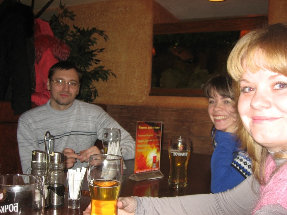2011-02-26 23:42:00: 