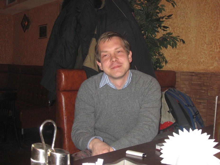 2011-02-26 23:42:40: 