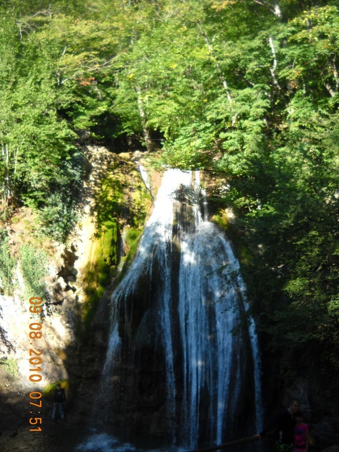 2011-02-22 00:41:44: водопад Джур-Джур